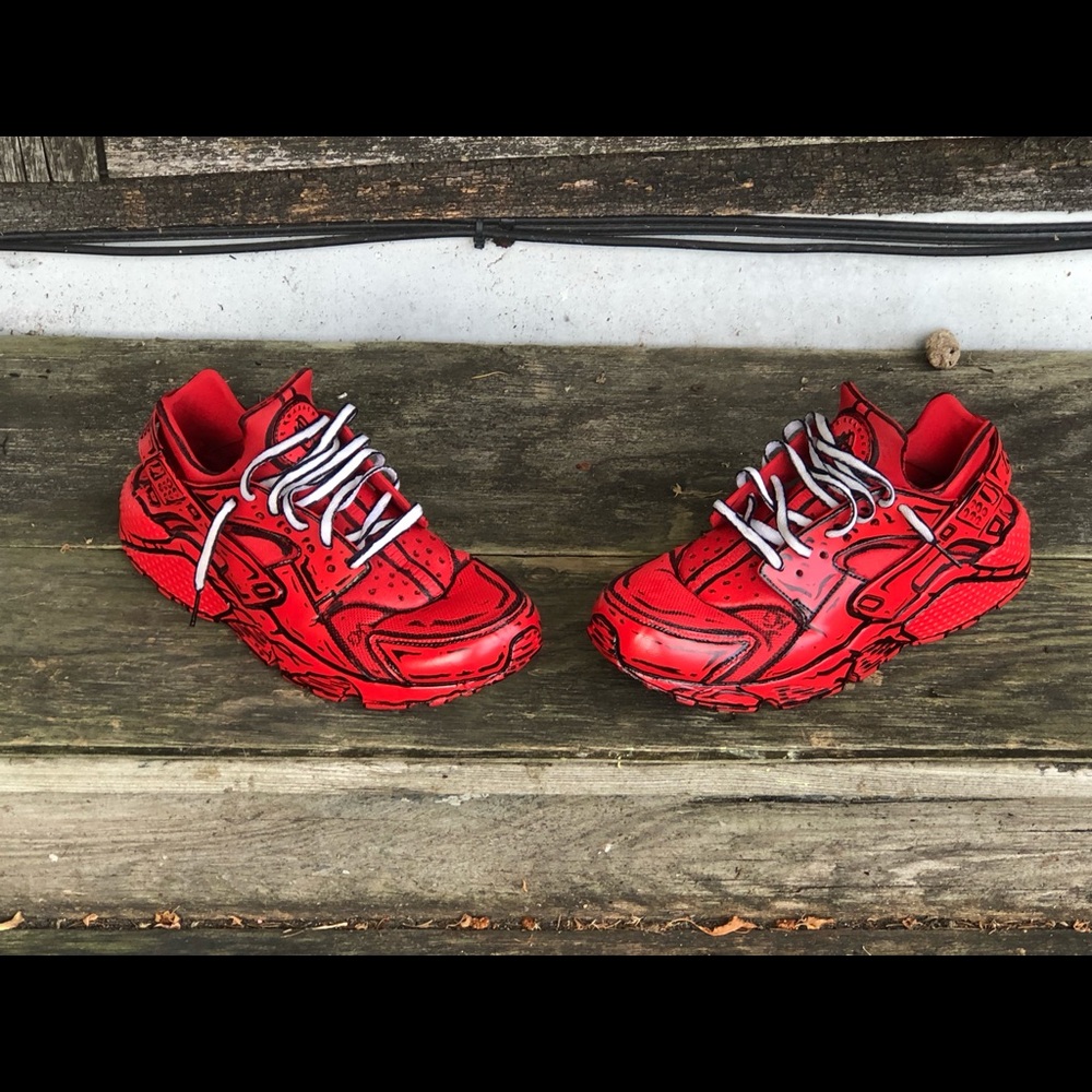 Nike Huraches men’s size 12
